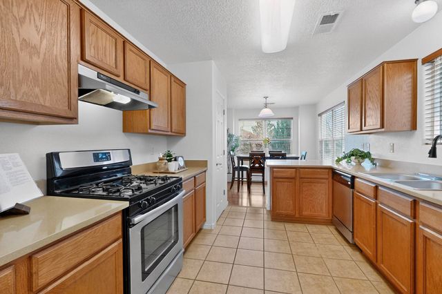 11835 Native Dancer Road SE, Albuquerque, NM 87123