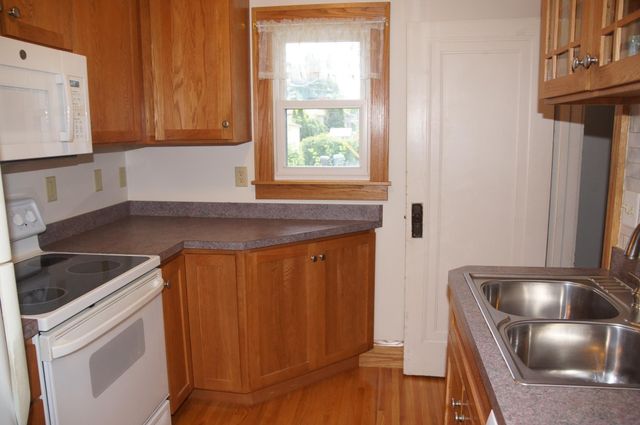 2804 37th Avenue S, Minneapolis, MN 55406