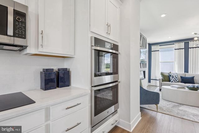8963 KATHERINE JOHNSON AVENUE, Manassas, VA 20109