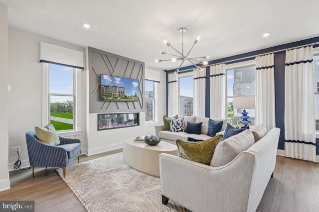 8963 KATHERINE JOHNSON AVENUE, Manassas, VA 20109