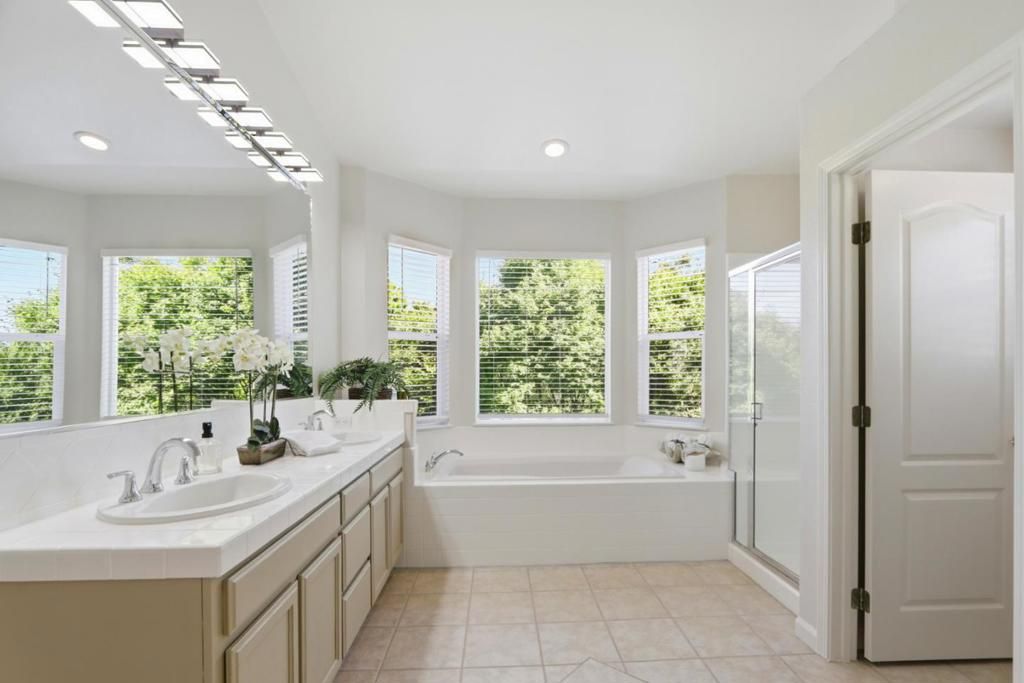 Image 33 of property listing at 1424 Rosecrest Terrace, San Jose, CA 95126