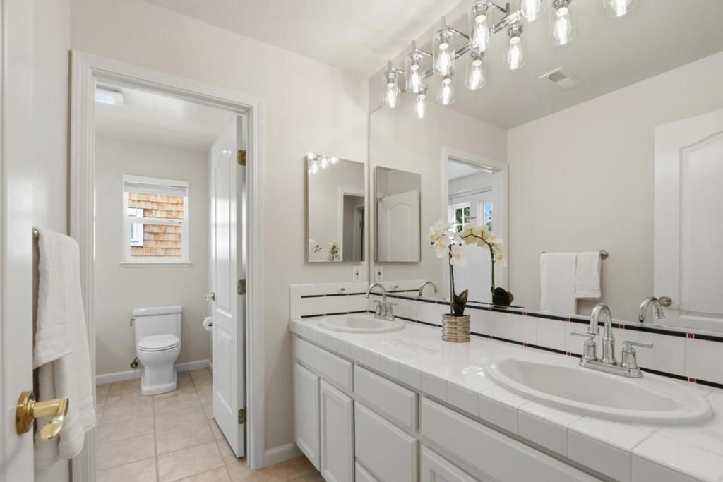 Image 40 of property listing at 1424 Rosecrest Terrace, San Jose, CA 95126