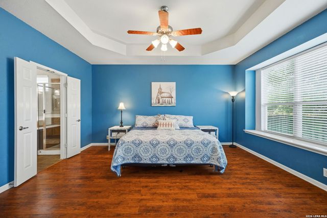 305 HILTON DR, Cibolo, TX 78108