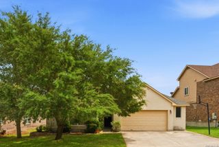 305 HILTON DR, Cibolo, TX 78108