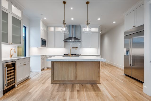 3605 McFARLIN Boulevard, University Park, TX 75205