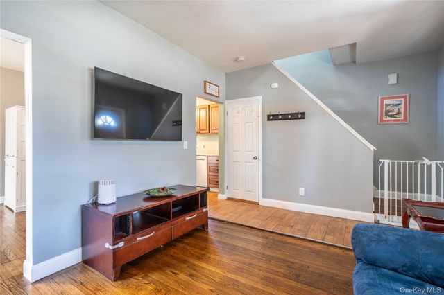 28 Maple Street, Cornwall, NY 12518