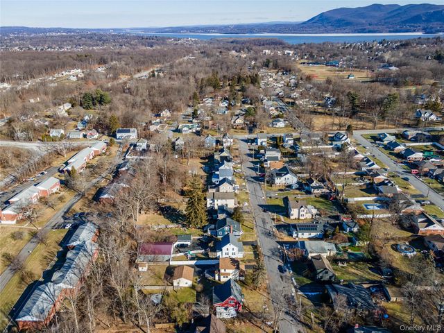 28 Maple Street, Cornwall, NY 12518