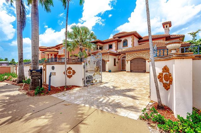 674 Ocean Boulevard, Golden Beach, FL 33160