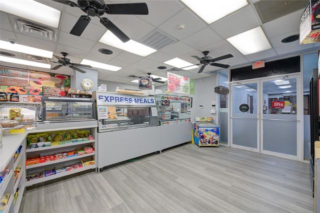 Café For Sale In South Miami Area, South Miami, FL 33143