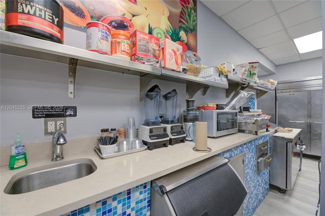 Café For Sale In South Miami Area, South Miami, FL 33143