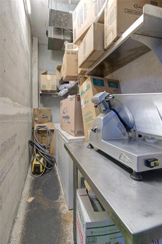 Café For Sale In South Miami Area, South Miami, FL 33143