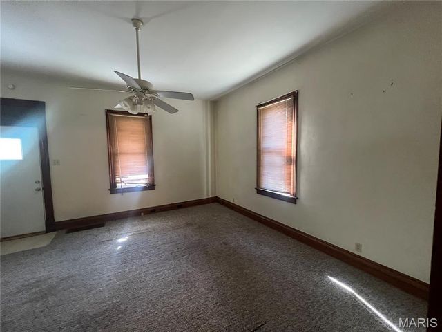 301 E 7th North Street, Mount Olive, IL 62069