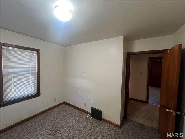 301 E 7th North Street, Mount Olive, IL 62069