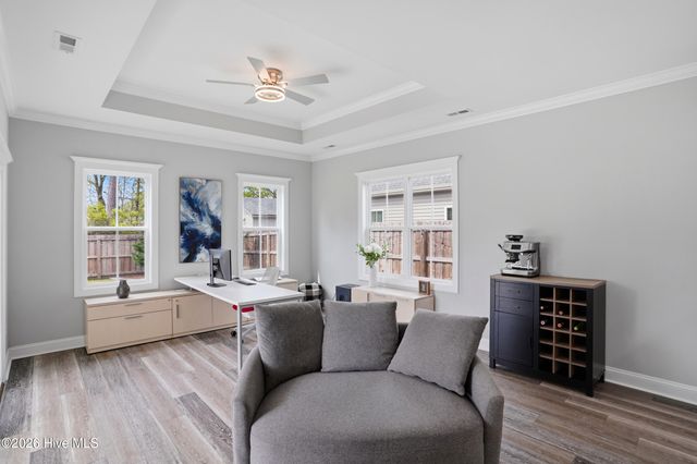 30 Man O War Lane, Hampstead, NC 28443