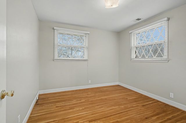 339 Bonnahurst Dr, Hermitage, TN 37076