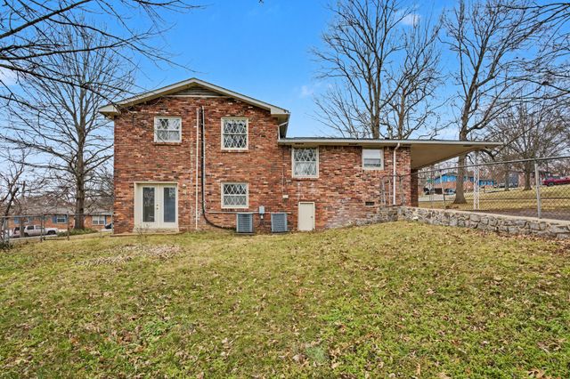 339 Bonnahurst Dr, Hermitage, TN 37076