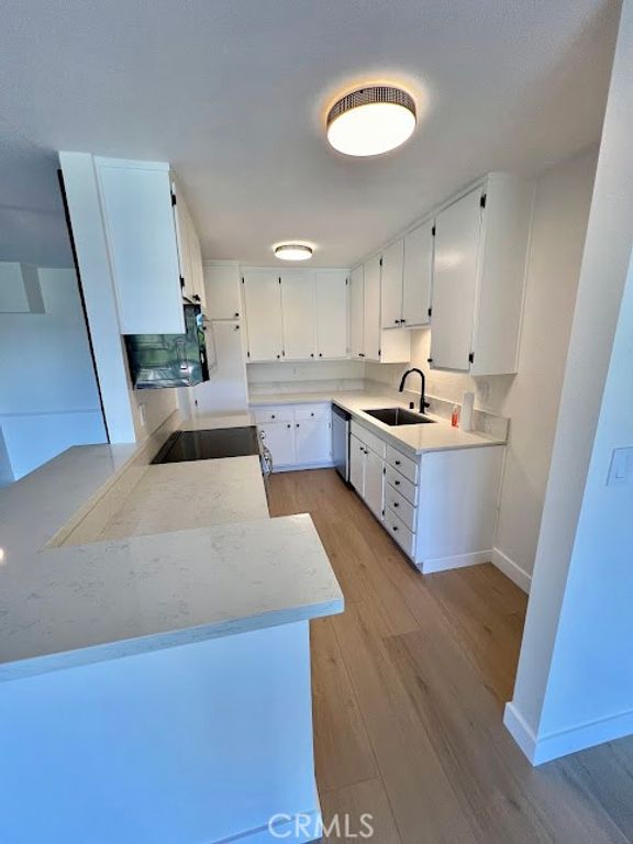 Image 3 of property listing at 6542 D-102 Ocean Crest, Rancho Palos Verdes, CA 90275