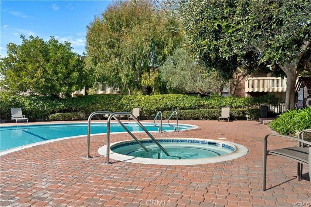 Image 39 of property listing at 6542 D-102 Ocean Crest, Rancho Palos Verdes, CA 90275