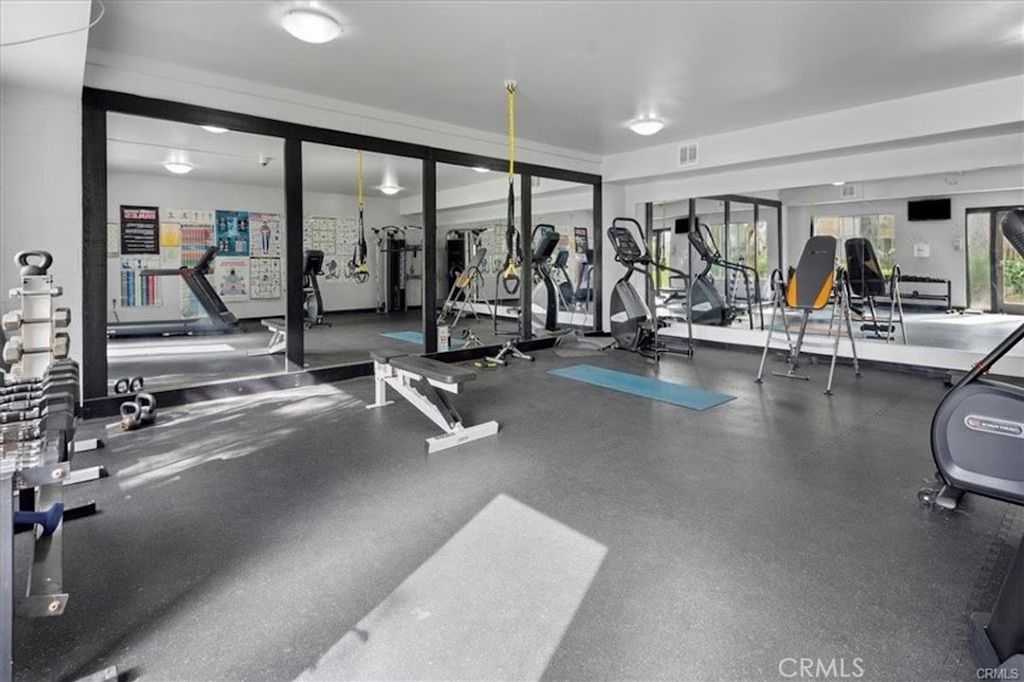 Image 44 of property listing at 6542 D-102 Ocean Crest, Rancho Palos Verdes, CA 90275