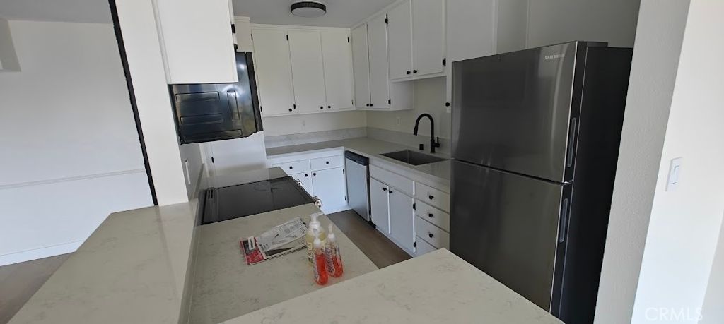 Image 5 of property listing at 6542 D-102 Ocean Crest, Rancho Palos Verdes, CA 90275