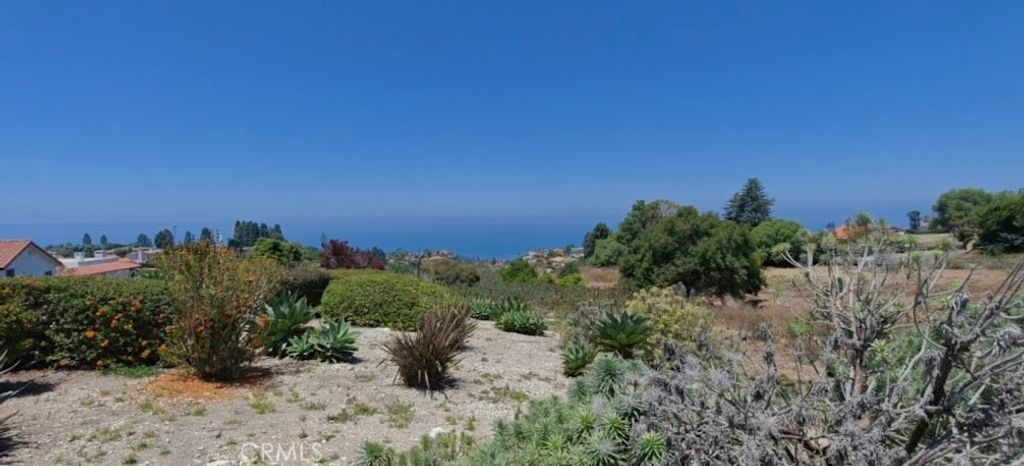 Image 51 of property listing at 6542 D-102 Ocean Crest, Rancho Palos Verdes, CA 90275