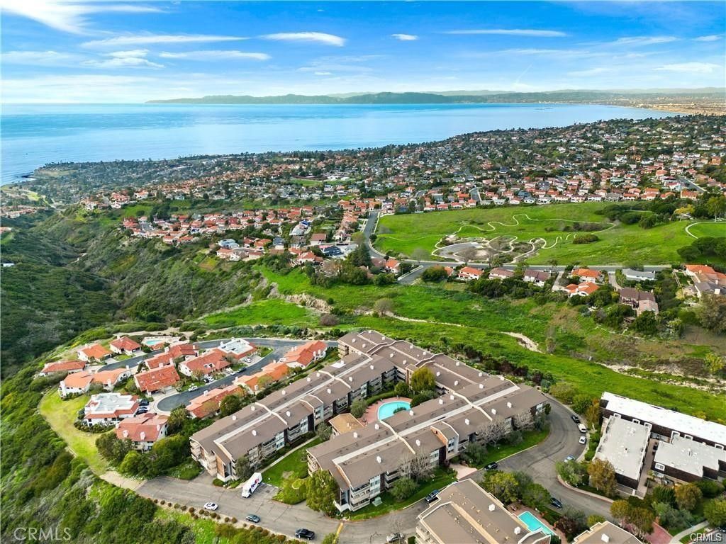Image 65 of property listing at 6542 D-102 Ocean Crest, Rancho Palos Verdes, CA 90275