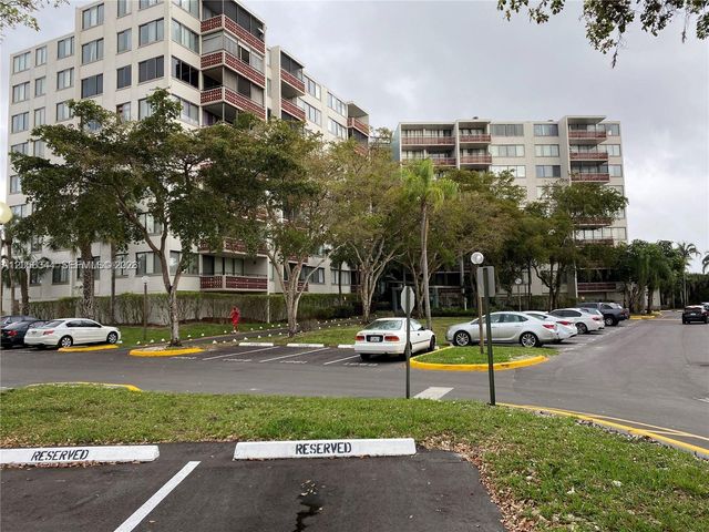 4222 Inverrary Boulevard 4512, Lauderhill, FL 33319