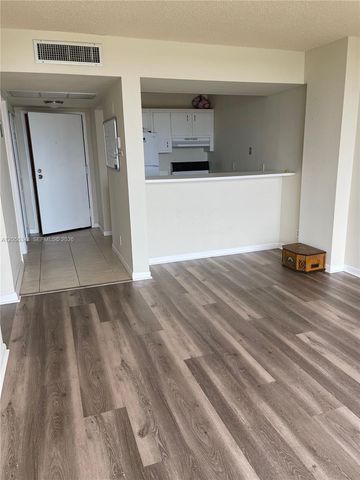 4222 Inverrary Boulevard 4512, Lauderhill, FL 33319