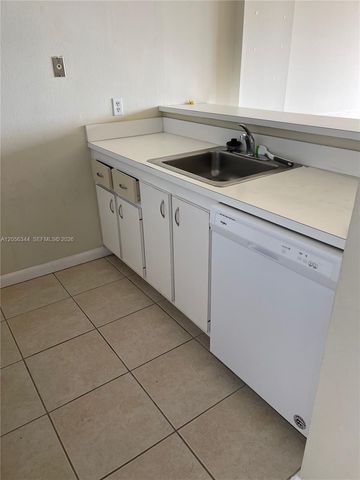 4222 Inverrary Boulevard 4512, Lauderhill, FL 33319