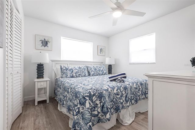 6020 MIDNIGHT PASS ROAD 7, Sarasota, FL 34242