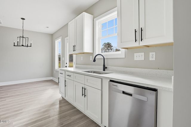 1126 Aquilla Road, Benson, NC 27504