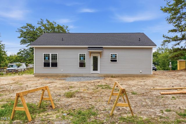 1126 Aquilla Road, Benson, NC 27504