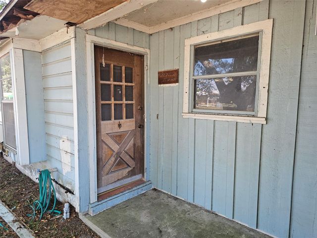 206 Sylvia Street, Deer Park, TX 77536