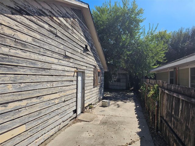 206 Sylvia Street, Deer Park, TX 77536