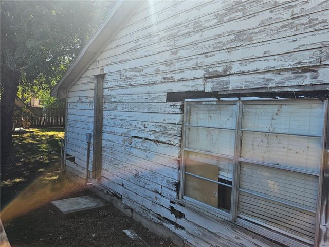 206 Sylvia Street, Deer Park, TX 77536