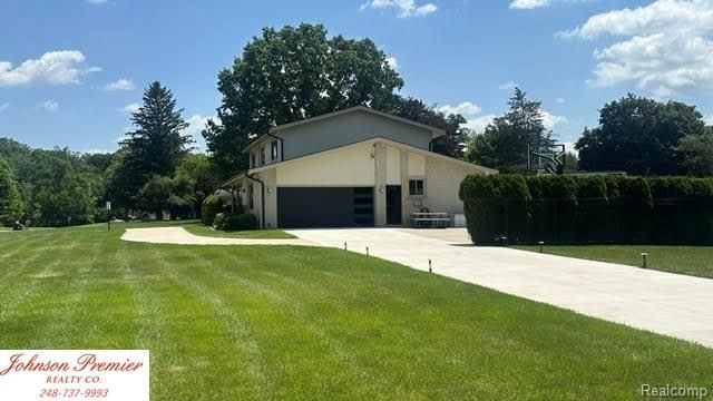 23345 Thorncliffe Street, Southfield, MI 48033