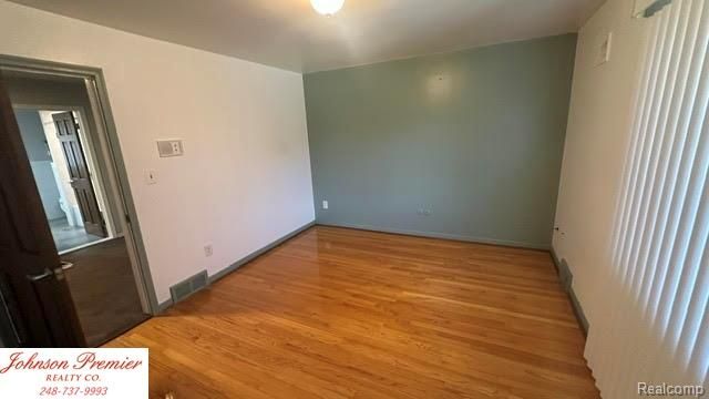 23345 Thorncliffe Street, Southfield, MI 48033
