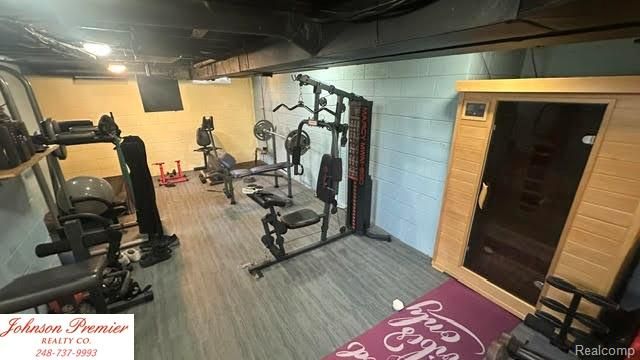 23345 Thorncliffe Street, Southfield, MI 48033