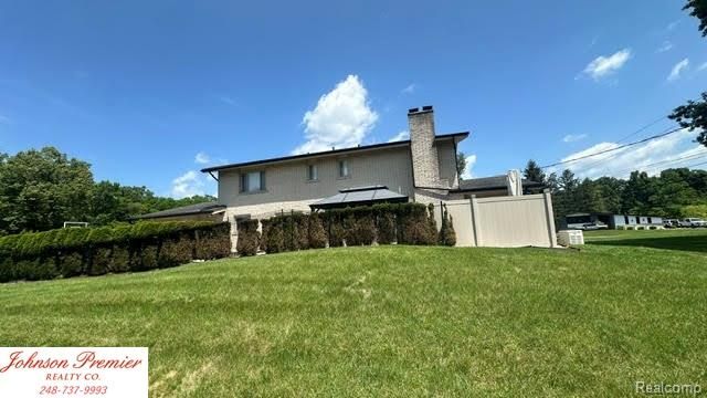 23345 Thorncliffe Street, Southfield, MI 48033