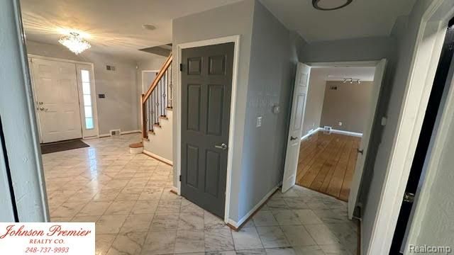 23345 Thorncliffe Street, Southfield, MI 48033
