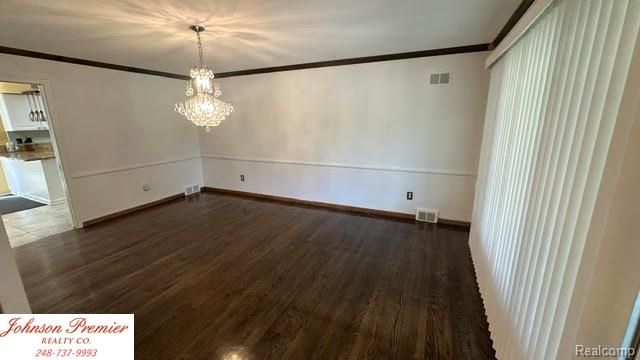 23345 Thorncliffe Street, Southfield, MI 48033