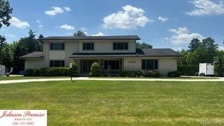 23345 Thorncliffe Street, Southfield, MI 48033