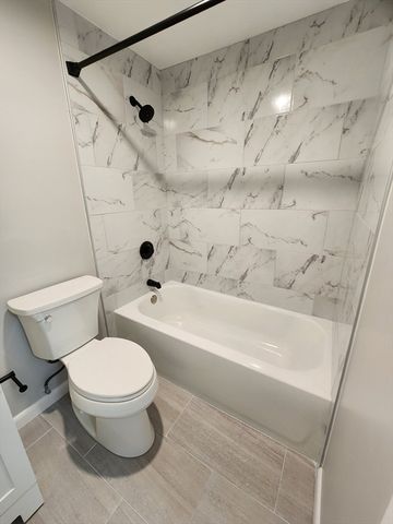 974-976 Main Street 10, Melrose, MA 02176