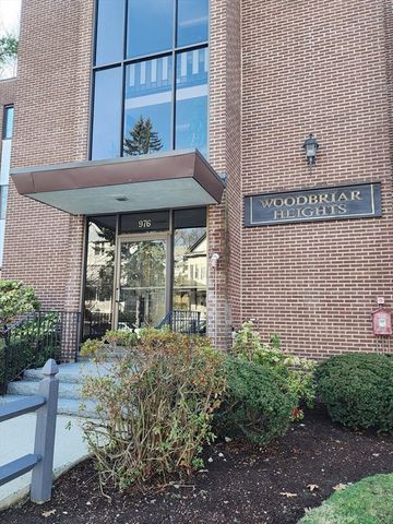 974-976 Main Street 10, Melrose, MA 02176