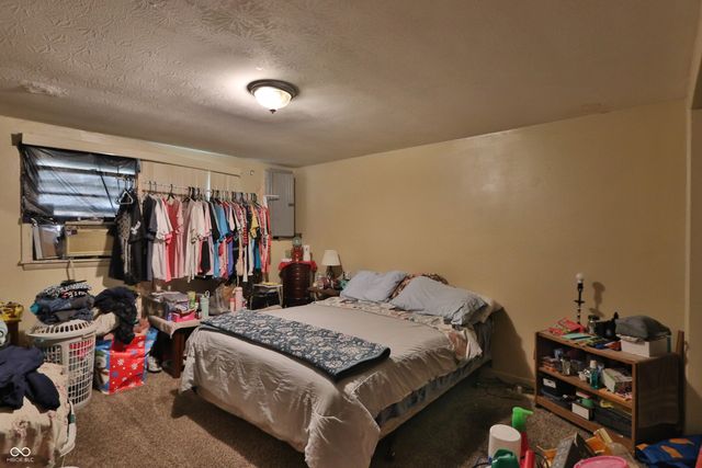 840 S Pershing Avenue, Indianapolis, IN 46221