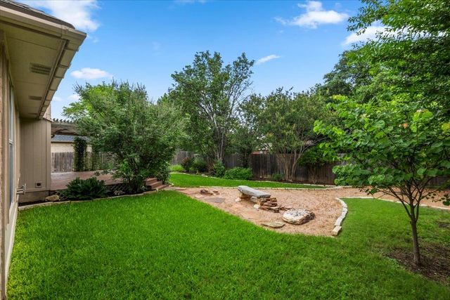 1802 Hollow Ridge DR, Cedar Park, TX 78613