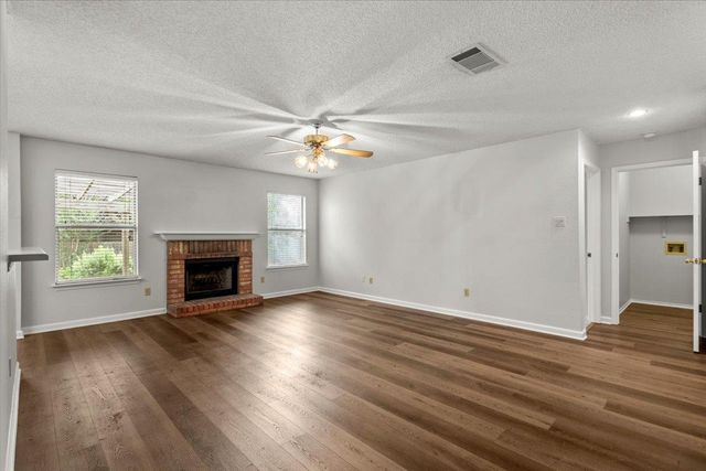 1802 Hollow Ridge DR, Cedar Park, TX 78613