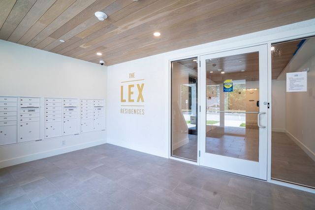 93 Bedford Street 110, Lexington, MA 02420