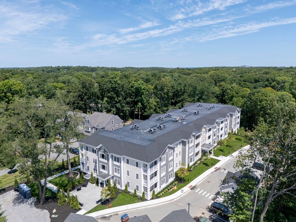 93 Bedford Street 110, Lexington, MA 02420