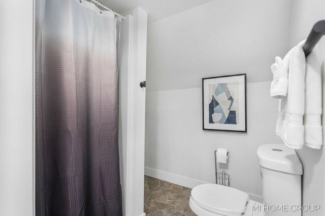 20449 W Howard City-Edmore, Reynolds Twp, MI 49329